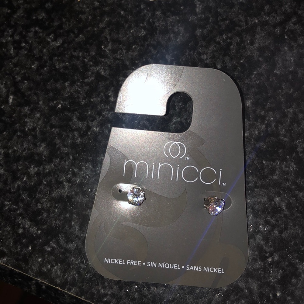 minicci studs